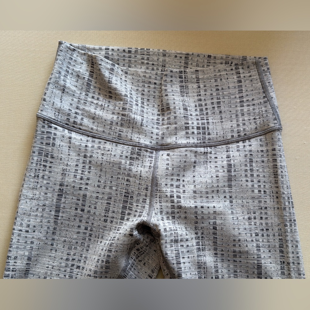 Lululemon Wunder Under High Rise Jacquard 25”